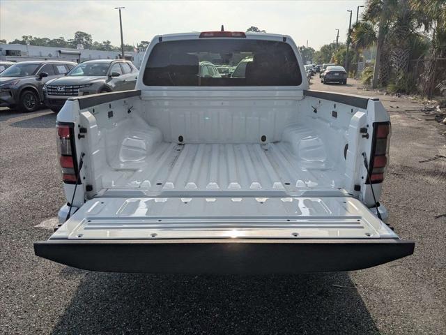 2024 Nissan Frontier Crew Cab SV 4x2