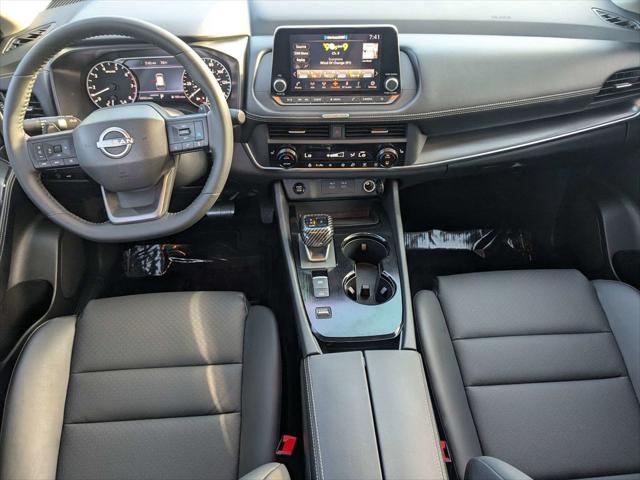 2025 Nissan Rogue SV FWD