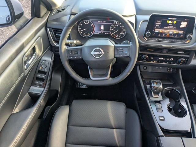 2025 Nissan Rogue SV FWD