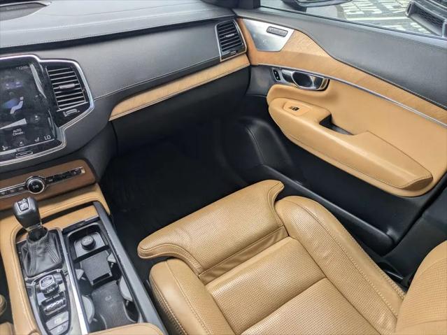 2019 Volvo XC90 T6 Inscription