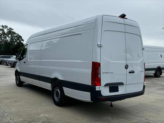 2025 Mercedes-Benz Sprinter 2500 High Roof 4-Cyl Diesel