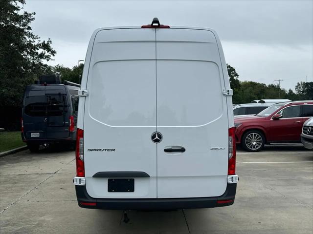 2025 Mercedes-Benz Sprinter 2500 High Roof 4-Cyl Diesel