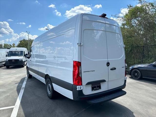 2025 Mercedes-Benz Sprinter 2500 High Roof 4-Cyl Diesel