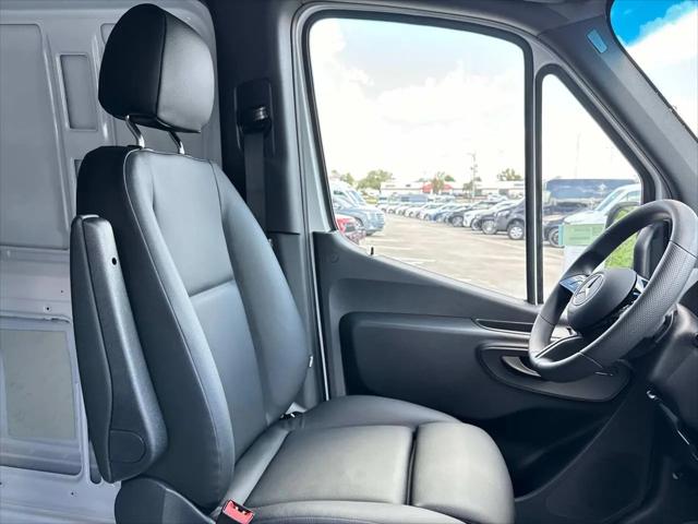 2025 Mercedes-Benz Sprinter 2500 High Roof 4-Cyl Diesel