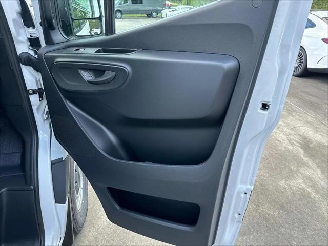 2025 Mercedes-Benz Sprinter 2500 High Roof 4-Cyl Diesel