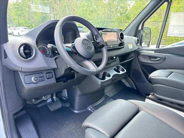 2025 Mercedes-Benz Sprinter 2500 High Roof 4-Cyl Diesel