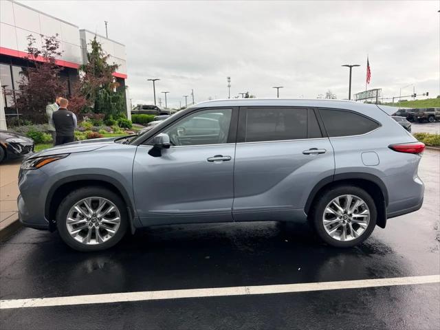 2022 Toyota Highlander Limited