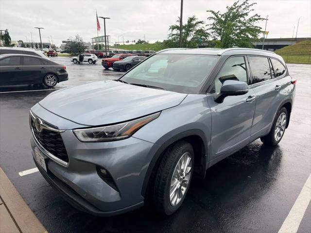 2022 Toyota Highlander Limited