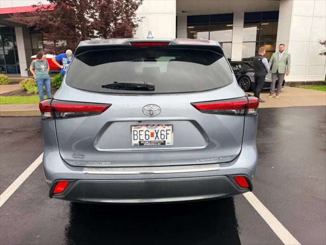 2022 Toyota Highlander Limited