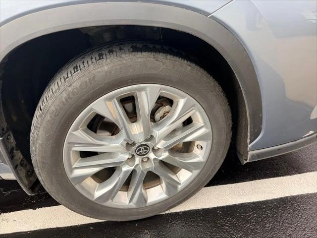 2022 Toyota Highlander Limited