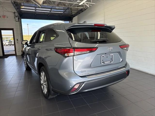 2022 Toyota Highlander Limited