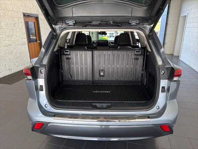 2022 Toyota Highlander Limited