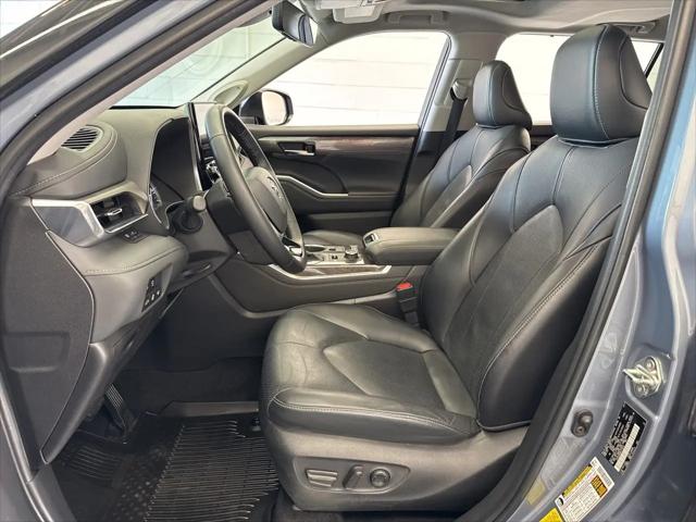 2022 Toyota Highlander Limited