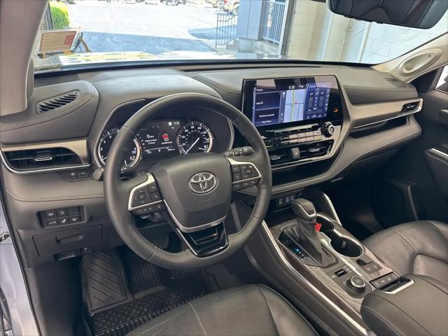 2022 Toyota Highlander Limited