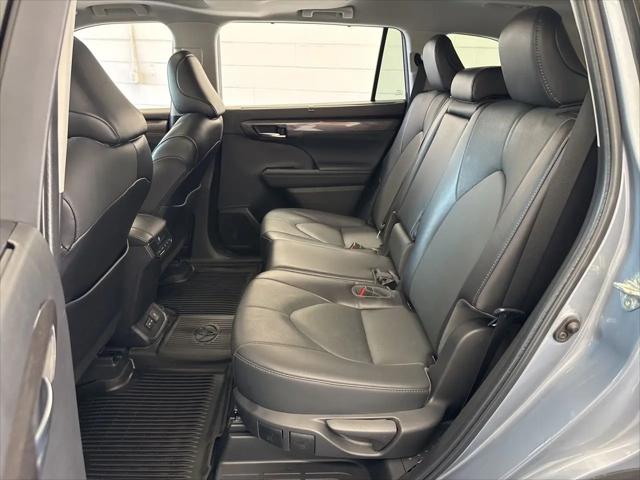 2022 Toyota Highlander Limited