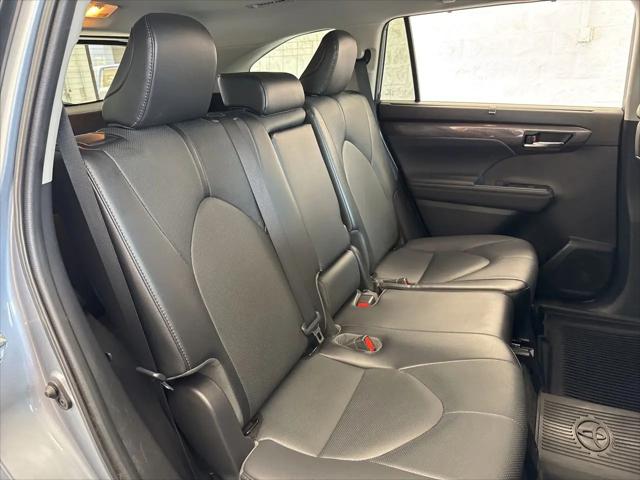 2022 Toyota Highlander Limited