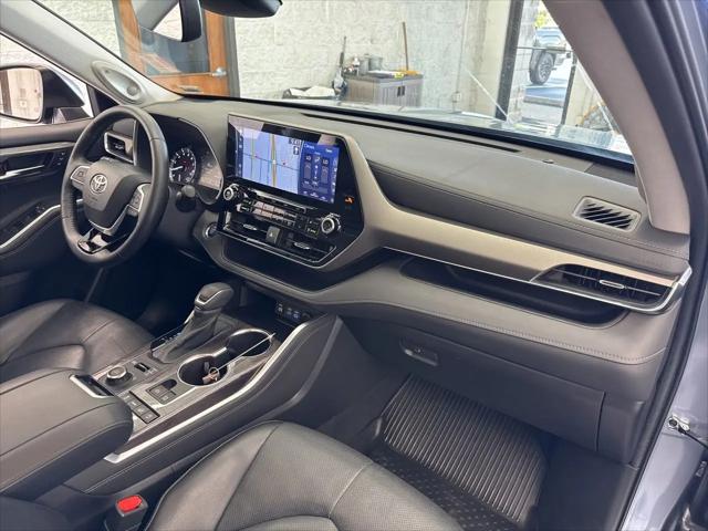 2022 Toyota Highlander Limited