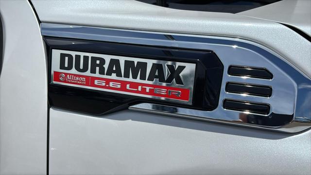 2024 GMC Sierra 2500HD 4WD Crew Cab Standard Bed SLT