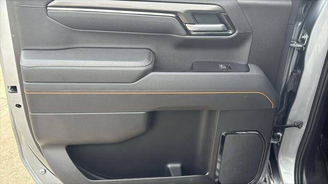 2025 GMC Sierra 1500 4WD Crew Cab Short Box AT4