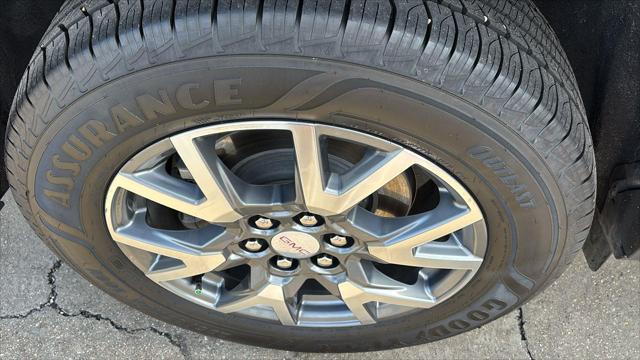 2023 GMC Acadia FWD SLT