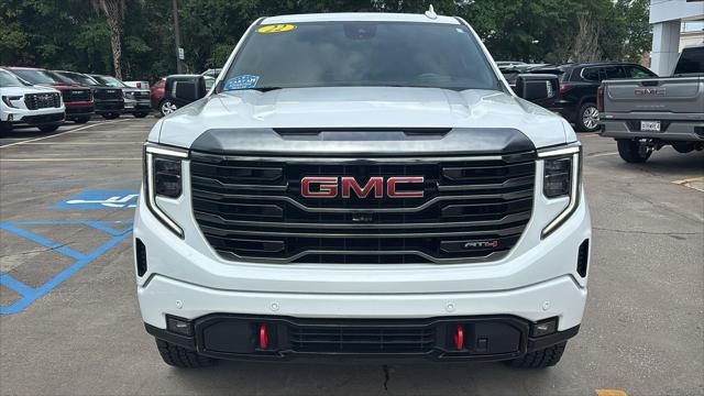 2022 GMC Sierra 1500 4WD Crew Cab Short Box AT4