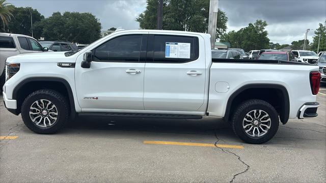 2022 GMC Sierra 1500 4WD Crew Cab Short Box AT4