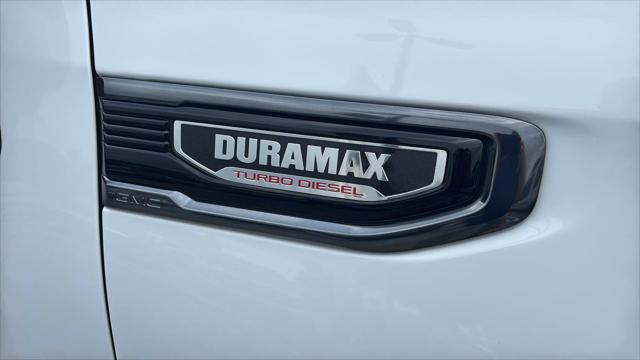 2022 GMC Sierra 1500 4WD Crew Cab Short Box AT4