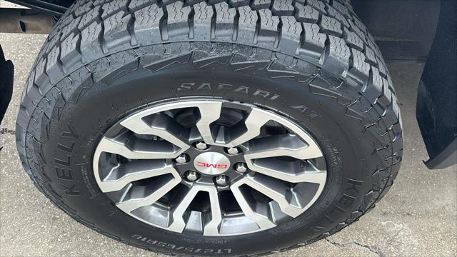2022 GMC Sierra 1500 4WD Crew Cab Short Box AT4