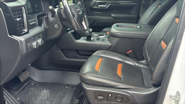 2022 GMC Sierra 1500 4WD Crew Cab Short Box AT4