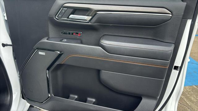 2022 GMC Sierra 1500 4WD Crew Cab Short Box AT4
