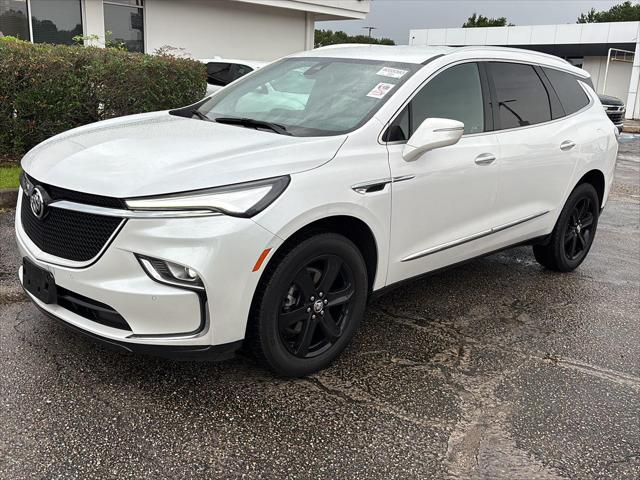 2024 Buick Enclave Essence AWD