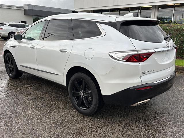 2024 Buick Enclave Essence AWD