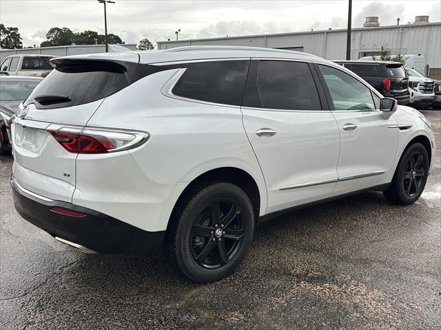 2024 Buick Enclave Essence AWD