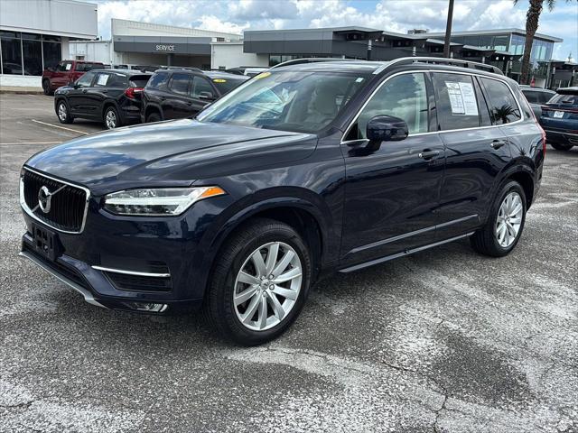2017 Volvo XC90 T6 Momentum