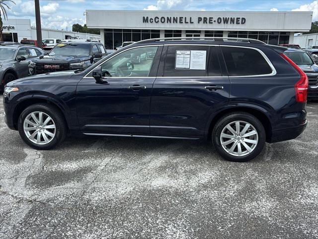 2017 Volvo XC90 T6 Momentum