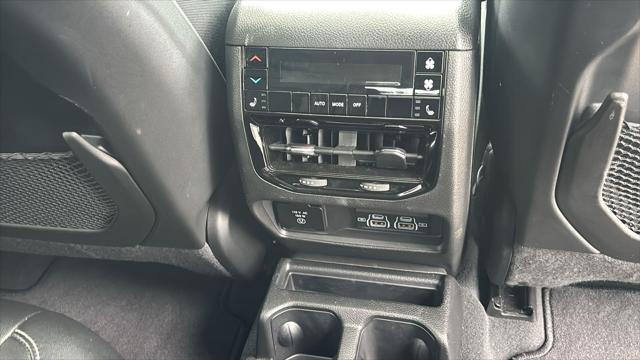 2024 Jeep Grand Cherokee L Limited 4x2