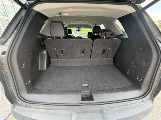 2020 Chevrolet Traverse FWD LT Leather