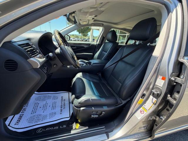 2017 Lexus LS 460 460