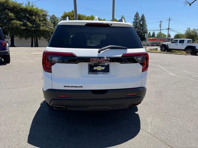 2023 GMC Acadia FWD SLE