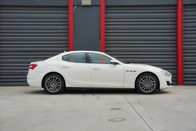 2020 Maserati Ghibli Standard