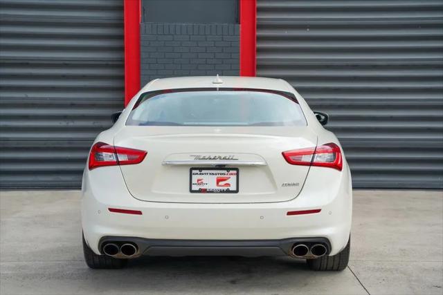 2020 Maserati Ghibli Standard