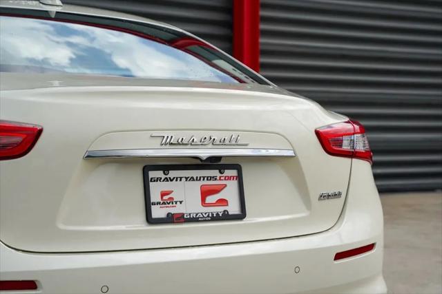 2020 Maserati Ghibli Standard