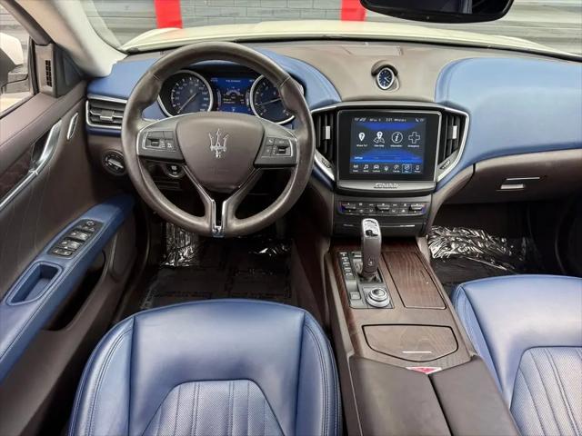 2020 Maserati Ghibli Standard