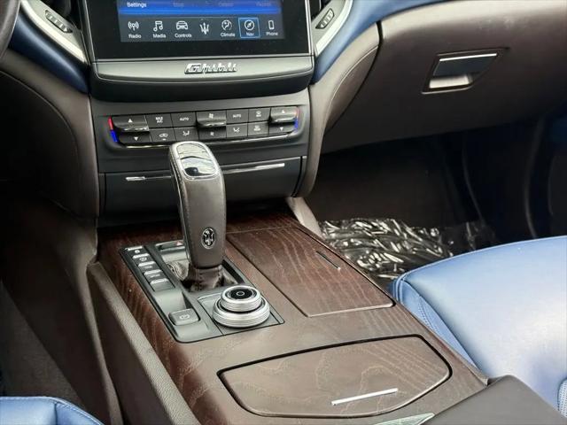 2020 Maserati Ghibli Standard