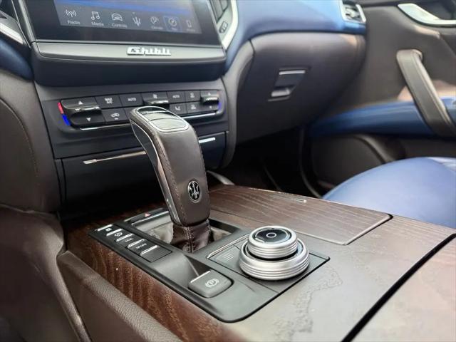 2020 Maserati Ghibli Standard