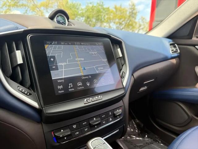 2020 Maserati Ghibli Standard