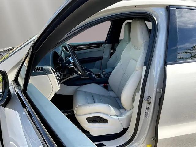 2022 Porsche Cayenne GTS