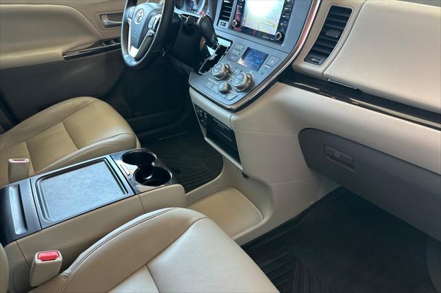 2019 Toyota Sienna XLE 7 Passenger