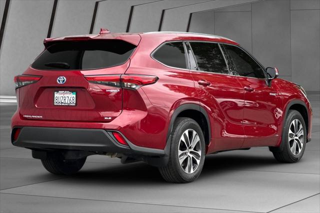 2021 Toyota Highlander Hybrid XLE