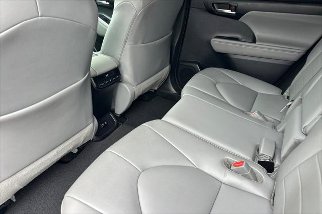 2021 Toyota Highlander Hybrid XLE